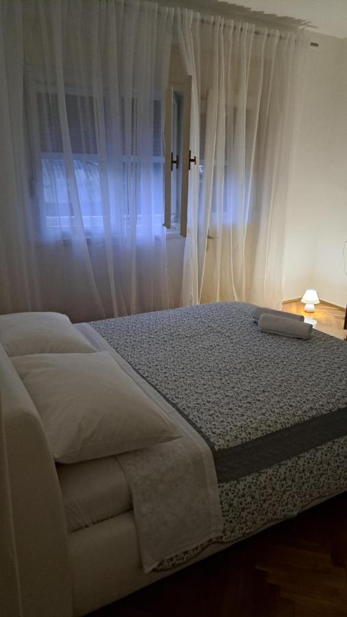 Apartman Petra 8 シベニク エクステリア 写真