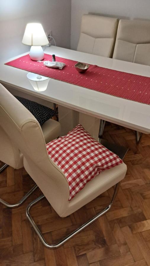 Apartman Petra 8 シベニク エクステリア 写真